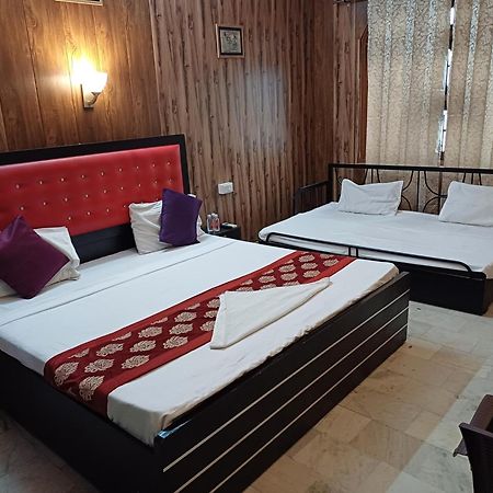 Baba Paying Guest House فاراناسي المظهر الخارجي الصورة